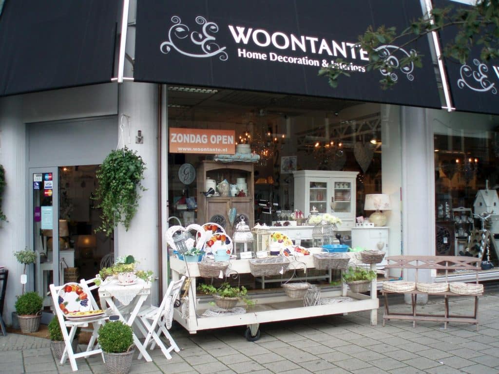 Woontante
